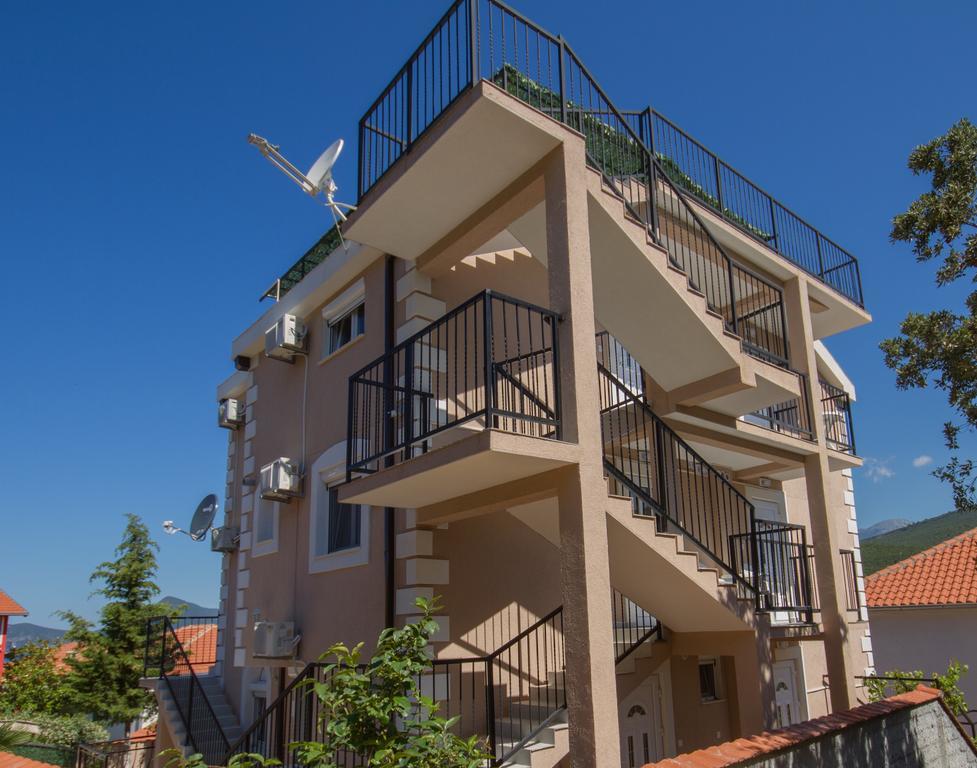 Apartments Bellavista Luštica Zewnętrze zdjęcie